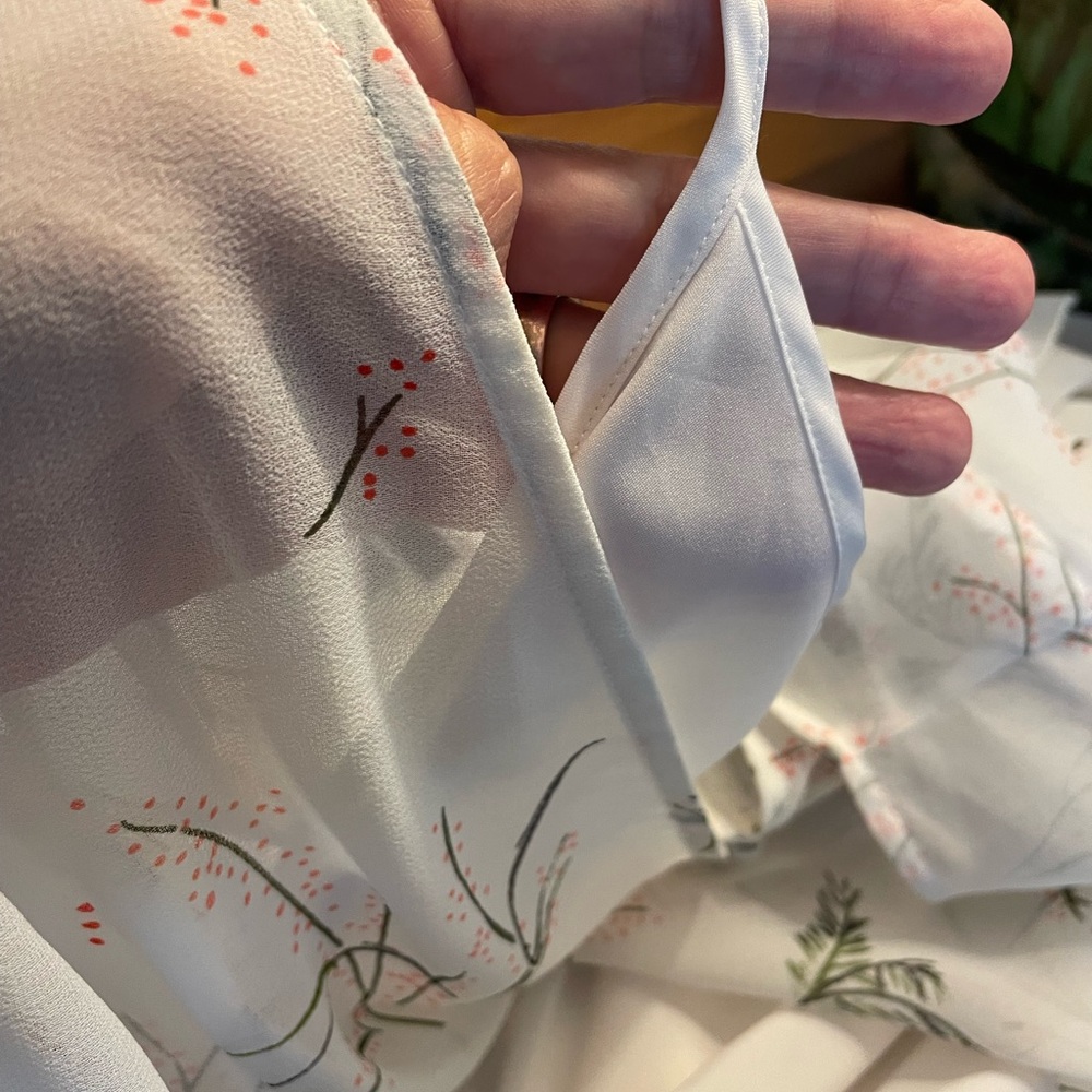 Sheer Floral Ruffle Blouse - Picture 9 of 11